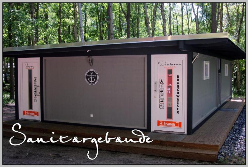 Baumzeltdorf Ostseebreeze Direkt Am Campingplatz